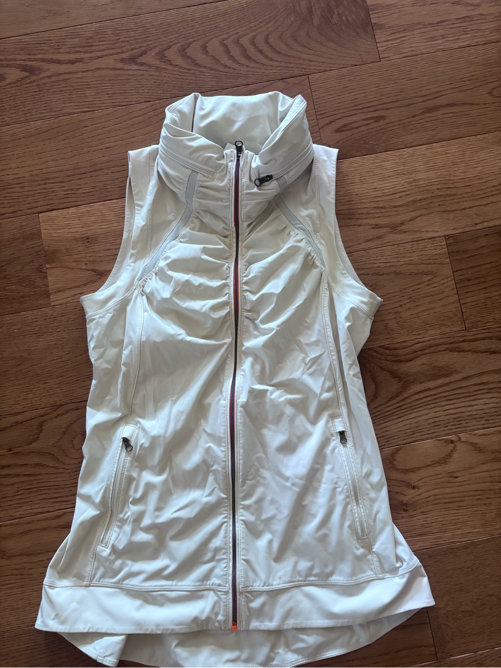Lululemon Go the Distance Women's Sleeveless Performance Vest